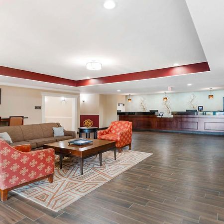 Best Western Plus Burleson Inn & Suites Экстерьер фото