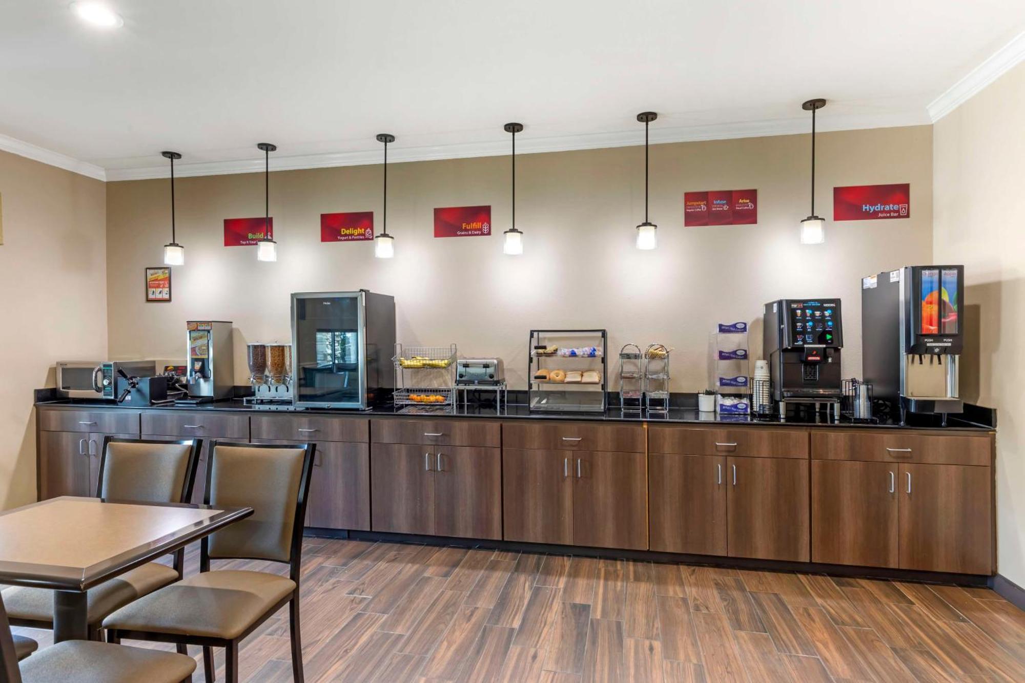Best Western Plus Burleson Inn & Suites Экстерьер фото